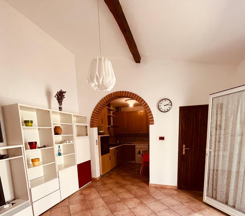 Eremomarino Apartment ليفورنو المظهر الخارجي الصورة